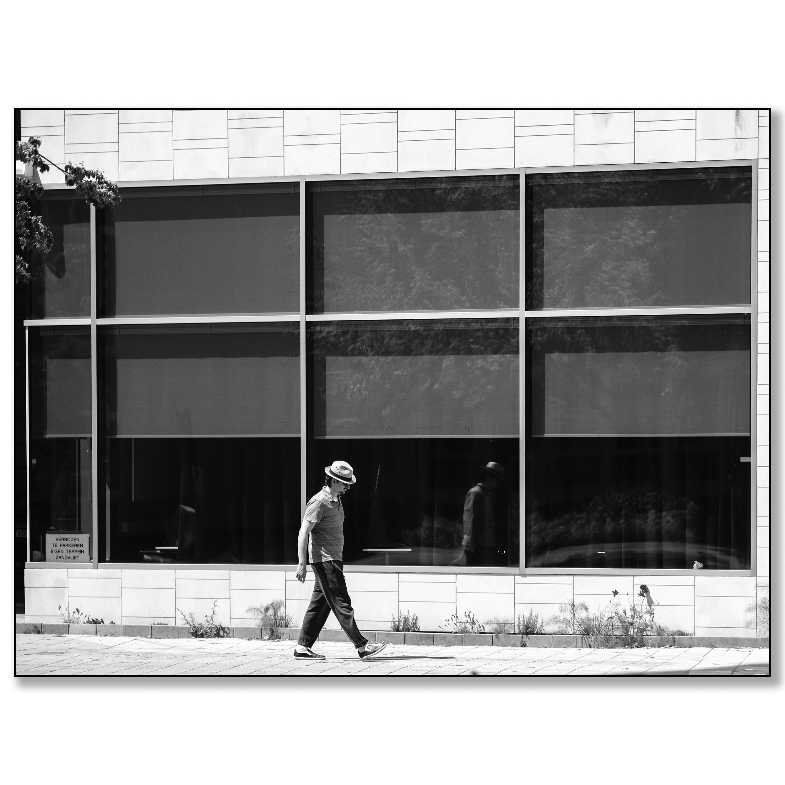 Man voor Zandvliet, Bezuidenhoutseweg Den Haag